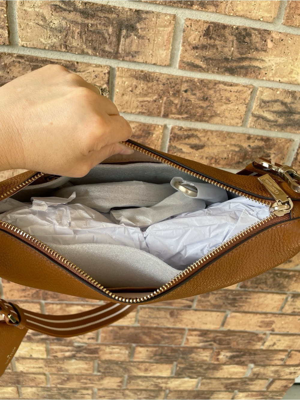 Kate Spade Brown Leather Crossbody Bag with Stripe Strap - Picture 7 of 7